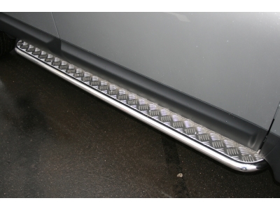 Пороги с площадкой алюминиевый лист 42 мм
