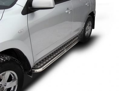 Пороги с площадкой алюминиевый лист 57 мм Arbori для Toyota RAV4 2006-2009