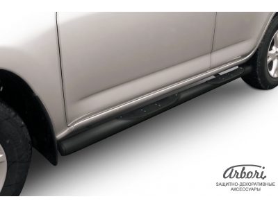 Пороги чёрная сталь труба с накладками 76 мм Arbori для Toyota RAV4 2009-2010