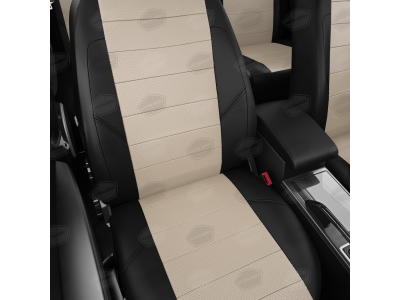 Чехлы экокожа кремовая с перфорацией с чёрными боковинами и спинкой вариант 1 АвтоЛидер для Toyota Land Cruiser Prado 150 2017-2021