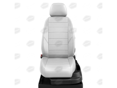 Чехлы экокожа белая с перфорацией с белыми боковинами и спинкой вариант 1 АвтоЛидер для Toyota Land Cruiser Prado 150 2017-2021