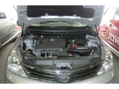 Упоры капота BTS комплект для Nissan Tiida 2004-2014