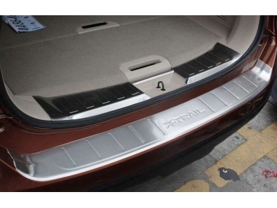 Накладка на задний бампер JMT с загибом с логотипом широкая для Nissan X-Trail T32 № 32622