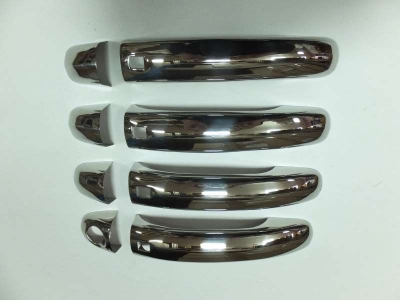 Накладки на 4 дверные ручки с отверстием под сенсор для Audi Q7 № 1109043