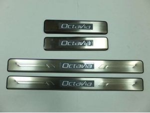 Накладки на дверные пороги JMT с логотипом и LED подсветкой для Skoda Octavia № 24389