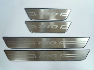 Накладки на дверные пороги JMT с логотипом для Kia Rio № 24497