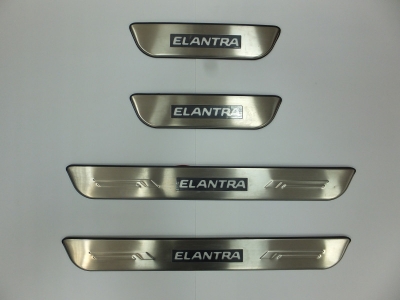 Накладки на дверные пороги с логотипом и LED подсветкой JMT для Hyundai Elantra 2015-2018