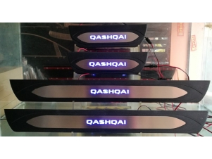 Накладки на дверные пороги с логотипом и LED подсветкой для Nissan Qashqai № 36421