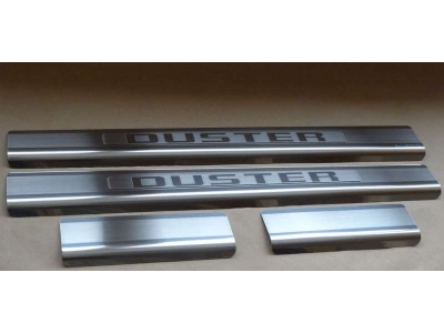Накладки на внутренние пороги с надписью 4 штуки Alu-Frost для Renault Duster 2011-2015