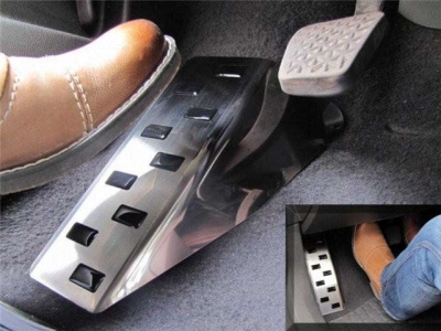 Накладка под левую ногу Alu-Frost для Honda Civic 2012-2015