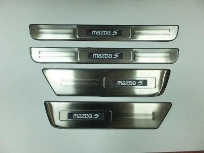 Накладки на дверные пороги JMT с логотипом и LED подсветкой для Mazda 5 2010-2015