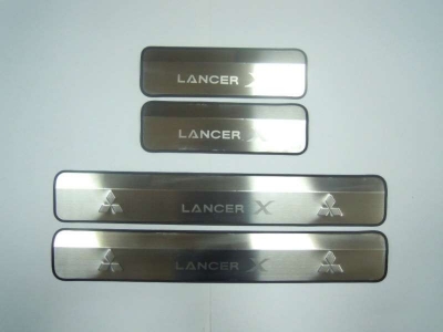 Накладки на дверные пороги JMT с логотипом для Mitsubishi Lancer X № 24543
