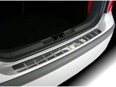 Накладка на задний бампер с силиконом Alu-Frost для Volkswagen Polo 2009-2020