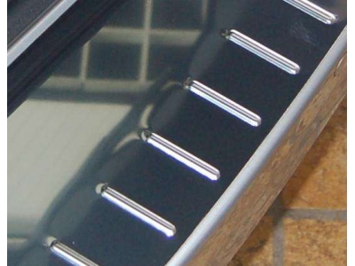 Накладка на задний бампер с силиконом Alu-Frost для Ford Focus 3 2011-2021