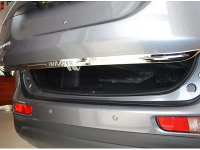 Накладка на кромку крышки багажника хром для Mitsubishi Outlander № CNT24-16OT-020