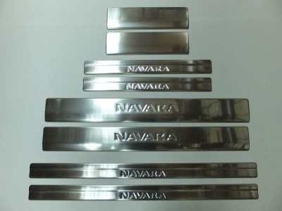 Накладки на дверные пороги 8 штук Omsa_Line для Nissan Navara 2005-2015