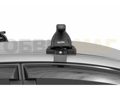 Багажная система LUX с прямоугольными дугами 110 мм на хетчбек