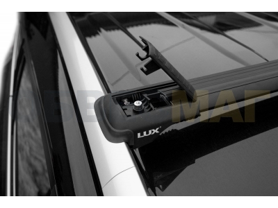 Багажная система Lux Хантер L42-B черная для автомобилей с рейлингами