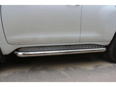 Пороги с площадкой алюминиевый лист 60 мм ОбвесМаг для Toyota Land Cruiser 150 2013-2021