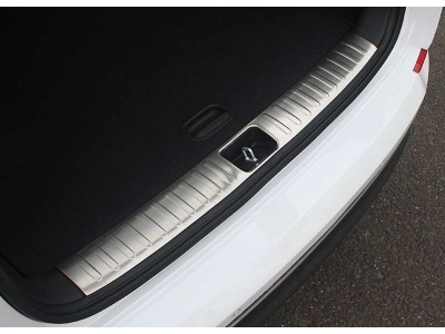 Накладка на проем двери багажника OEM Tuning для Hyundai Tucson 2015-2018 CNT13-15TC-016