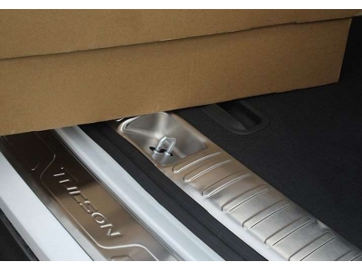Накладка на проем двери багажника OEM Tuning для Hyundai Tucson 2015-2018 CNT13-15TC-016A