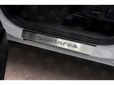 Накладки на пороги RUSSTAL шлифованные с надписью для Hyundai Santa Fe 2021-2022