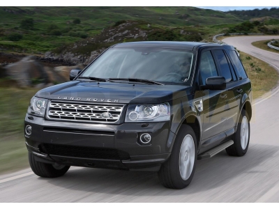 Пороги алюминиевые Rival Black для Land Rover Freelander 2 2006-2014