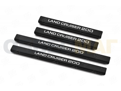 Накладки на пороги РусСталь карбон с надписью для Toyota Land Cruiser 200 2007-2011