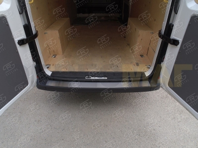 Накладка на задний бампер РусСталь шлифованный лист для Volkswagen Crafter № VWCRN-003459