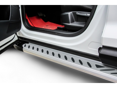 Пороги алюминиевые "Elite Silver" 1700 серебристые Hyundai Tucson Turbo (2018-2021)