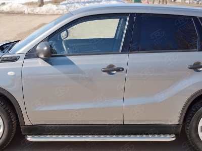 Пороги с площадкой алюминиевый лист 42 мм вариант 1 РусСталь для Suzuki Vitara 2015-2021