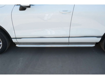 Пороги с площадкой нержавеющий лист 63 мм РусСталь для Volkswagen Touareg 2014-2017