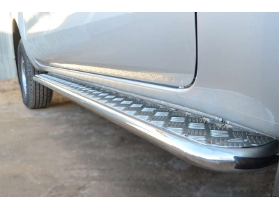 Пороги с площадкой алюминиевый лист 42 ммвариант 2 РусСталь для Ford Ranger 2012-2015