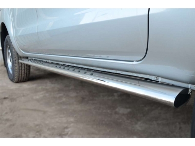 Пороги труба овальная с проступью 120x60 мм РусСталь для Ford Ranger 2012-2015