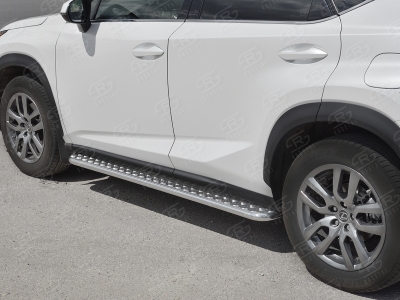 Пороги с площадкой алюминиевый лист 42 мм вариант 1 для Lexus NX-300 2017-2021
