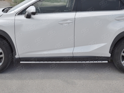 Пороги труба овальная с проступью 75х42 мм для Lexus NX-300 2017-2021