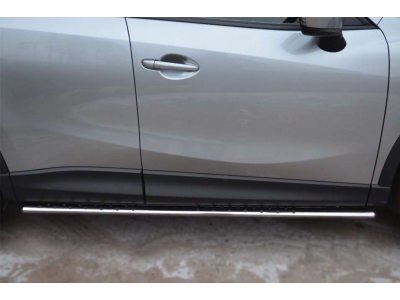 Защита штатных порогов 75х42 мм с проступью РусСталь для Mazda CX-5 2011-2015