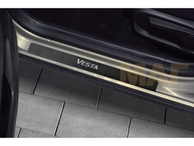 Накладки на пороги Russtal карбон с надписью для Volkswagen Jetta № VWJET14-06