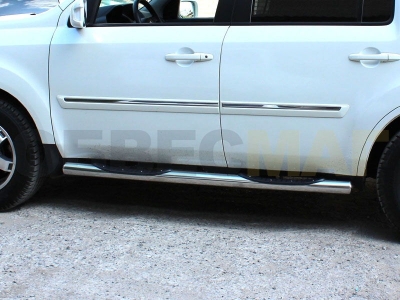 Пороги труба с накладками 76 мм Технотек для Honda Pilot 2011-2015