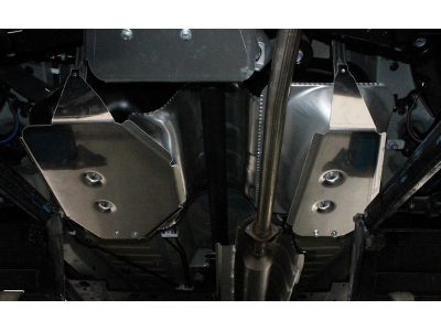 Защита бака ТСС алюминий 4 мм (комплект 2 шт) для Toyota RAV4 № ZKTCC00421