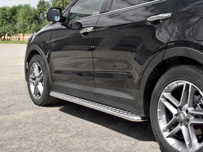 Пороги с площадкой алюминиевый лист 42 мм вариант 1 РусСталь для Hyundai Santa Fe Grand 2016-2021