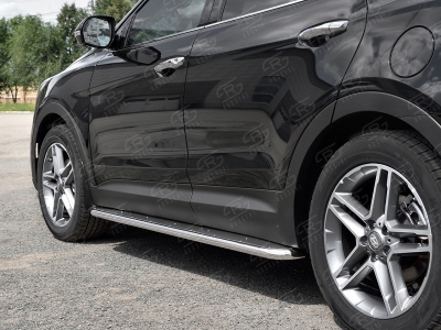 Пороги с площадкой нержавеющий лист 42 мм РусСталь для Hyundai Santa Fe Grand 2016-2021
