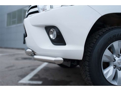 Защита передняя двойная уголки-клыки 63-63 мм РусСталь для Toyota Hilux 2015-2021