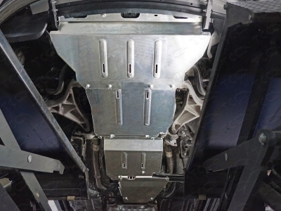 Защиты комплект ТСС алюминий 4 мм: радиатор, картер, КПП, РК, бак для Jeep Grand Cherokee 2010-2021
