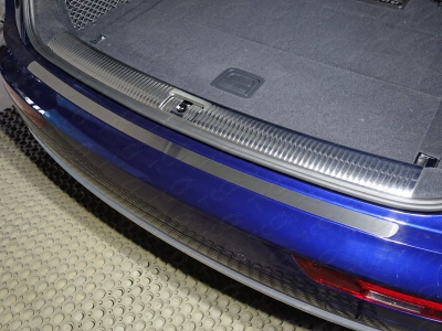 Накладка на задний бампер шлифованный лист для Audi Q5 № AUDIQ517-13