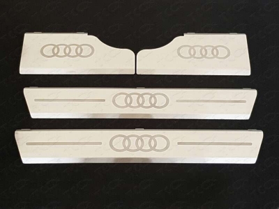 Накладки на пороги шлифованный лист лого Audi ТСС для Audi Q7 2015-2021