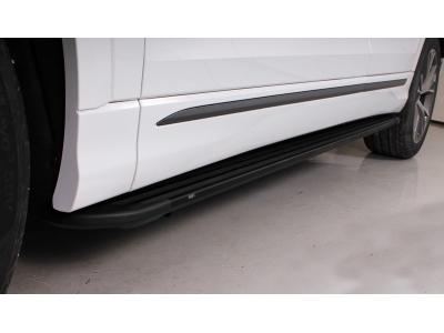 Пороги алюминиевые Slim line Black ТСС для Audi Q8 2018-2021