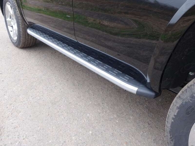 Пороги алюминиевые ТСС с накладкой серебристые для Chevrolet Tahoe № CHEVTAH16-09SL