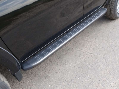 Пороги алюминиевые ТСС с накладкой серые для Fiat Fullback 2016-2021