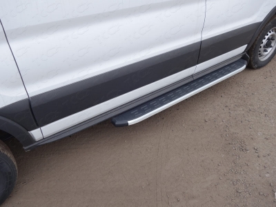 Порог алюминиевый ТСС с накладкой левый 1720 мм для Ford Transit FWD L2 2014-2021